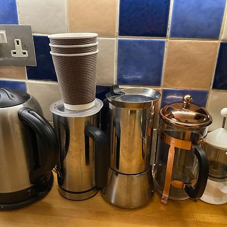 לונדון Rooms In Shared House In Kensington מראה חיצוני תמונה