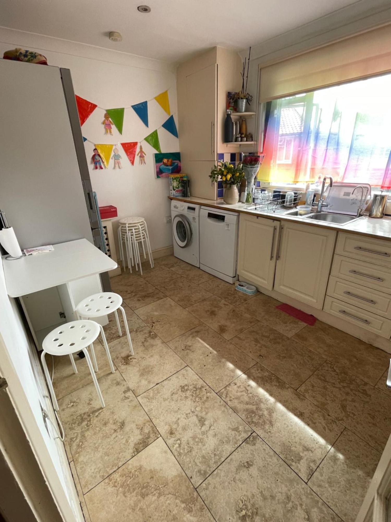 לונדון Rooms In Shared House In Kensington מראה חיצוני תמונה